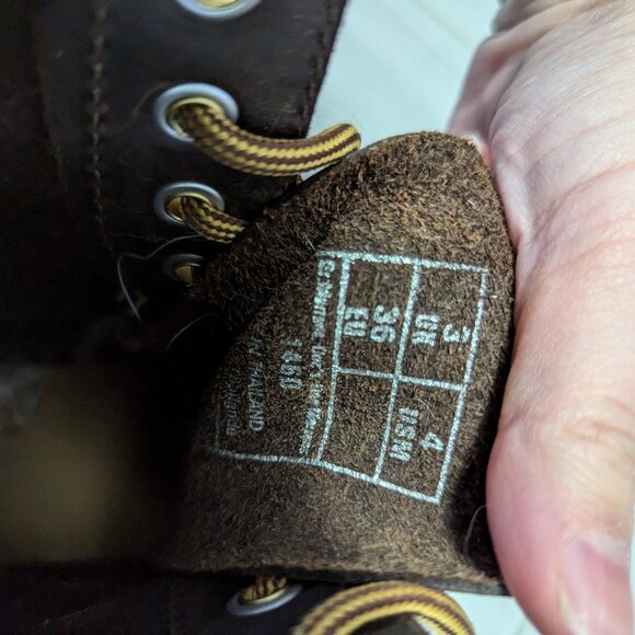 Dr. Martens 1460 Crazy Horse Leather Lace Up Boots in Aztec (US 5 women / UK 3) - Picture 6 of 6